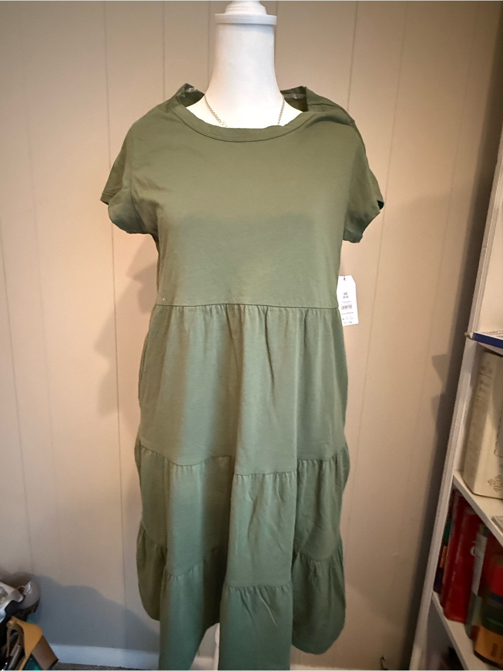 Women Olive Green Tiered Hooded Dress size xs (0-2)